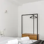Peak - Old Town - By Cityhost Apartmanhotel 4*