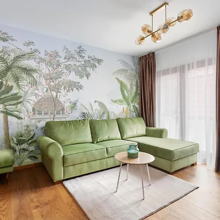 Peak - Old Town - By Cityhost 4* Brašov