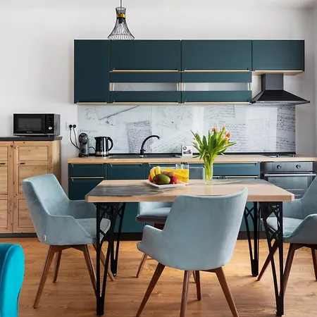 Aparthotel Peak - Old Town - By Cityhost