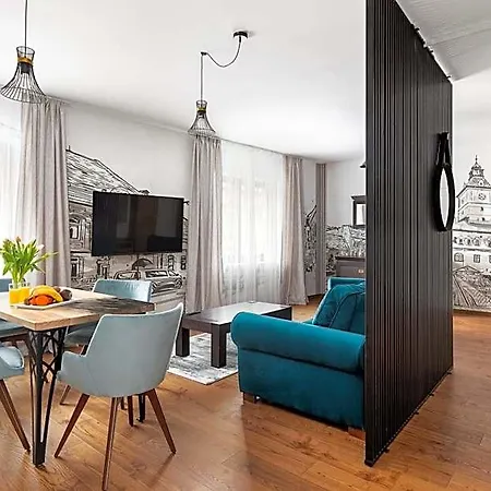 Apart Otel Peak - Old Town - By Cityhost Braşov