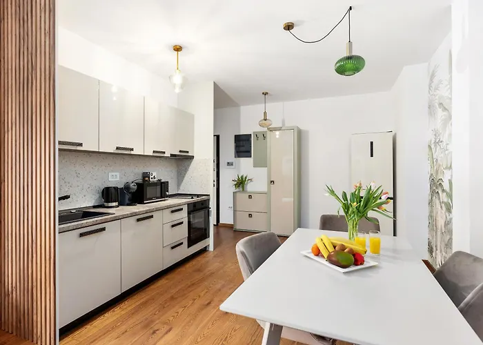 Aparthotel Peak - Old Town - By Cityhost