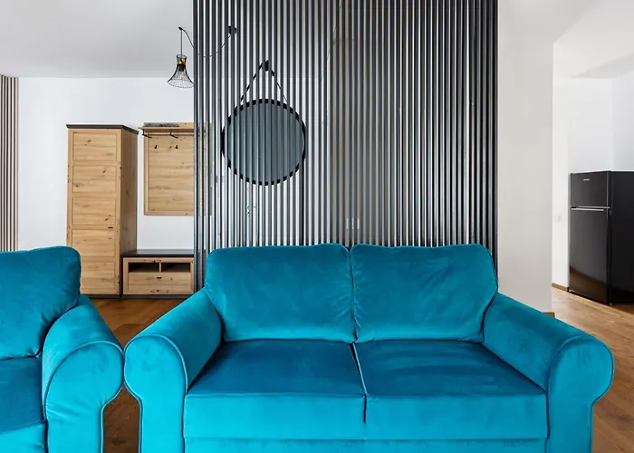 Peak - Old Town - By Cityhost Brasov