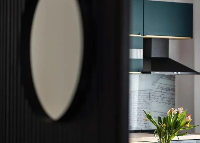 Peak - Old Town - By Cityhost 4* Brasov