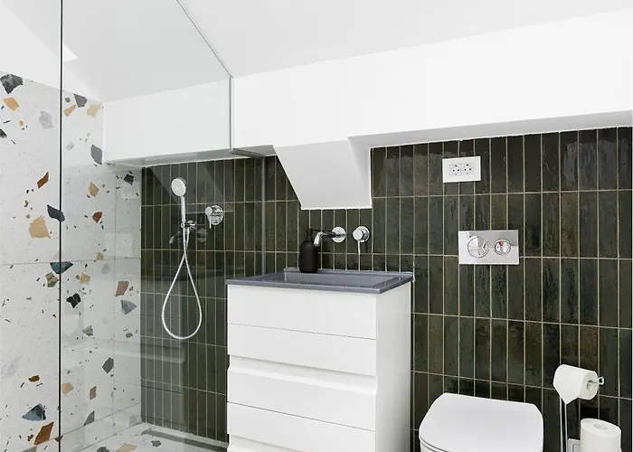 Peak - Old Town - By Cityhost Aparthotel Brasov