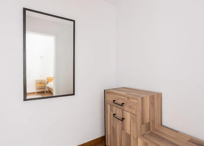 Aparthotel Peak - Old Town - By Cityhost 4*